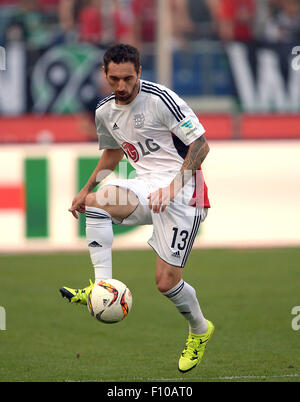 Hanover, Germany. 22nd Aug, 2015. Leverkusen's Roberto Hilbert in action during the German Bundesliga soccer match between Hannover 96 and Bayer 04 Leverkusen at the HDI-Arena in Hanover, Germany, 22 August 2015. Credit:  dpa picture alliance/Alamy Live News Stock Photo