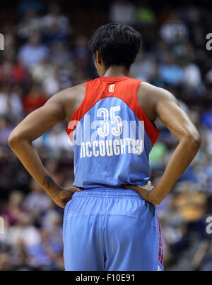 Uncasville, CT, USA. 23rd August, 2015. Atlanta Dream forward-guard Angel McCoughtry (35) during the WNBA basketball game between the Connecticut Sun and Atlanta Dream at Mohegan Sun Arena. Atlanta defeated Connecticut 102-92. Credit:  Cal Sport Media/Alamy Live News Stock Photo