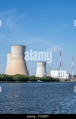 Cooling towers of the Tihange Nuclear Power Station along the Meuse River at Huy / Hoei, Liège / Luik, Belgium Stock Photo