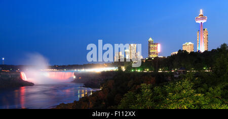 Niagara Falls skyline at dusk, Ontario, Canada Stock Photo