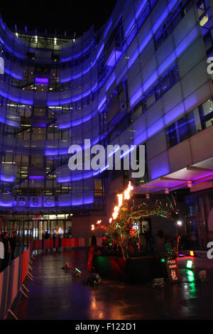 filming for the BBC One Show outside the BBC studios in London Stock Photo