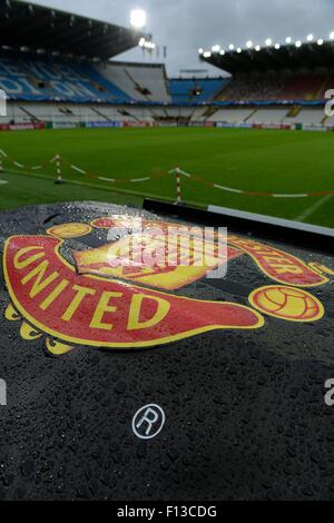 Brugge, Belgium. 26th Aug, 2015. UEFA Champions League football betwwen FC Brugge and Manchester United. Press conference and training for Manchester United. The Man United logo by the pitchside during the practice session Credit:  Action Plus Sports/Alamy Live News Stock Photo