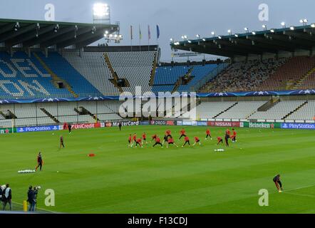 Brugge, Belgium. 26th Aug, 2015. UEFA Champions League football betwwen FC Brugge and Manchester United. Press conference and training for Manchester United. The stadium with head coach Manchester's Louis Van Gaal and team pictured during the practice session Credit:  Action Plus Sports/Alamy Live News Stock Photo