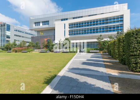 BCU Birmingham City University Parkside Building in Eastside, Birmingham Stock Photo