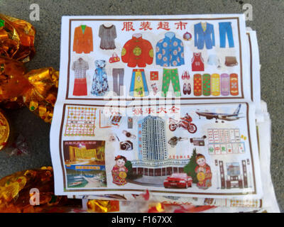 Huaxian, Henan, CHN. 27th Aug, 2015. Huaxian, CHINA - August 27 2015: (EDITORIAL USE ONLY. CHINA OUT) July 15 in lunar calendar is traditional Ghost Festival and people need to offer sacrifices like fake billion notes, villa, cigerates, cars, bank card, tea set, license, Majiang, fruits to ancestors. As Grains are ripe, they will be sacrificed to report to them about the autumn harvest. It's also ULLAMBANA in Buddhism and monks will hold a ceremony to release souls from purgatory, deliver food to hungry ghosts. © SIPA Asia/ZUMA Wire/Alamy Live News Stock Photo