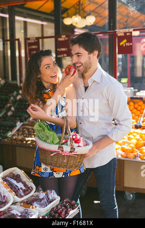 Couple shopping in Paris Stock Photo