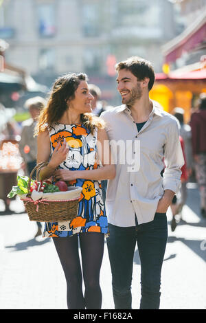 Couple shopping in Paris Stock Photo