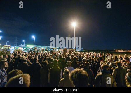 Bridgwater, UK. 27th August, 2015. James Hole, the Somerset Farmers For Action co-ordinator talks to hundreds of farmers who were protesting at the Morrisons distribution depot in Bridgwater. Credit:  Michael Scott/Alamy Live News Stock Photo