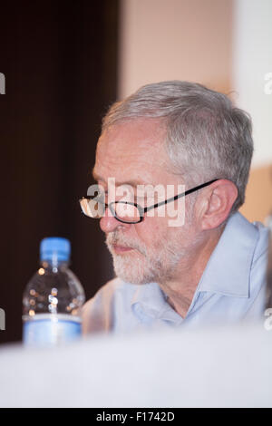 Exeter Devon UK 28 August 2015 Jeremy Corbyn addresses Labour Party Leadership Rally Stock Photo