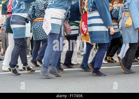 Men wearing traditional summer yukata and jika tabi shoes Stock Photo Alamy