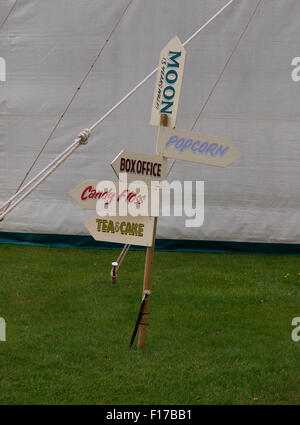 Directional sign at Giffords Circus, Marlborough, Wiltshire, UK Stock Photo