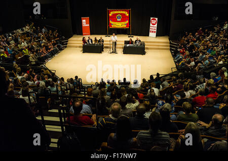 Sheffield, UK, 29th August 2015. Jeremy Corbyn at The Crucible Theatre Sheffield for a Labour Party Leadership campaign rally. Credit:  Jeremy Abrahams / Alamy Live News Stock Photo