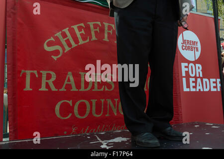 Sheffield, UK, 29th August 2015. Jeremy Corbyn at The Crucible Theatre Sheffield for a Labour Party Leadership campaign rally. Credit:  Jeremy Abrahams / Alamy Live News Stock Photo