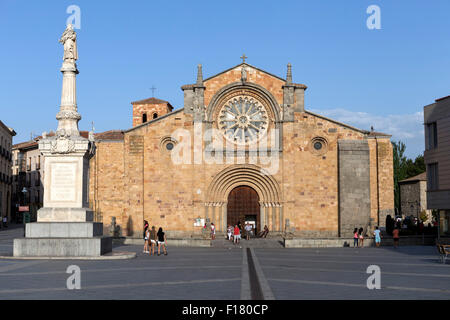 Avila, SPAIN - 10 august 2015: Santa Teresa Square, Front of the Church of San Pedro, main facade stands out its Cistercian rose Stock Photo