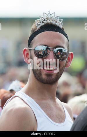Portsmouth, UK. 30th August 2015. Victorious Festival - Sunday. Warm sunny weather sees festival goers dressing up to enjoy the music. Credit:  MeonStock/Alamy Live News Stock Photo