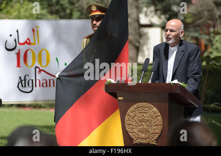 Kabul, Afghanistan. 30th Aug, 2015. Afghan President Ashraf Ghani speaks at a reception marking '100 years of German-Afghan friendship', in the garden of the presidential palace in Kabul, Afghanistan, 30 August 2015. German Foreign Minister Steinmeier is on a two-day visit to the region. PHOTO: RAINER JENSEN/DPA/Alamy Live News Stock Photo