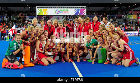 Lea Valley, London, UK. 30th Aug, 2015. Unibet EuroHockey Championships Day 10. Gold Medal Final. England versus Netherlands. England team win Gold Credit:  Action Plus Sports/Alamy Live News Stock Photo