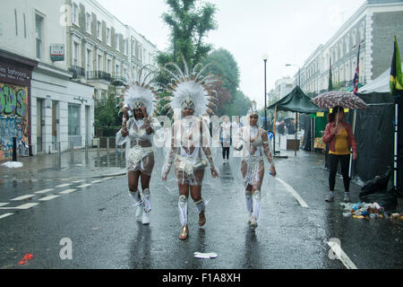 Notting Hill London,UK. 31st August 2015. Torrential rain and soggy weather hits the Notting Hill Carnival,Europe's biggest street festival on August bank holiday Credit:  amer ghazzal/Alamy Live News Stock Photo
