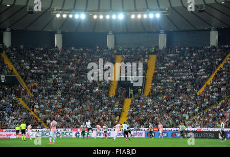 Udine, Italy. 30th August, 2015. General view of the new Friuli Stadium during the Italian Serie A TIM football match between Udinese and Palermo at Friuli Stadium on 30th August 2015. The new stadium has no more barriers between the fans and the field. photo Simone Ferraro / Alamy Live News Stock Photo