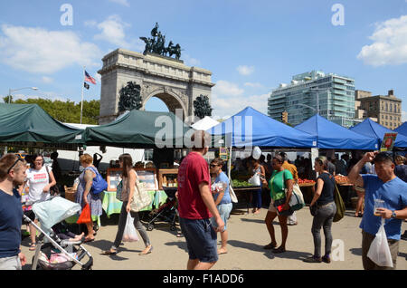 Framer market at Grand Army Plaza in Brooklyn, New York Stock Photo