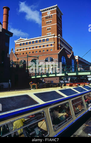 Waters Edge. Brindleyplace. Birmingham. West Midlands. England. UK Stock Photo