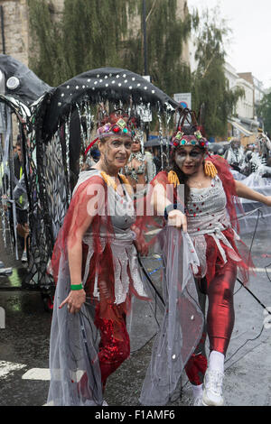 Notting Hill, UK. 31st August, 2015. Notting Hill carnival parade got underway despite heavy rainfall. Credit:  Keith Larby/Alamy Live News Stock Photo