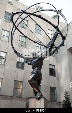 Atlas statue at Rockefeller Center in New York City Stock Photo