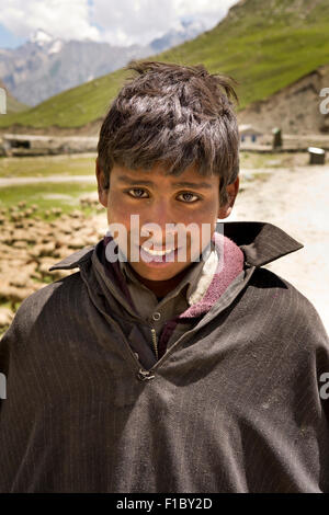 India, Jammu & Kashmir, Srinagar to Leh Highway, Zojila Pass, Gujjar nomadic shepherd boy Stock Photo