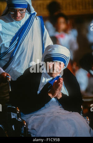 Mother Teresa founder of the Missionaries of Charity in Calcutta during the Congressional Gold Medal ceremony on Capitol Hill May 6, 1997 in Washington, DC. Stock Photo