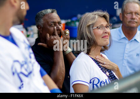Kansas City, MO, USA. 01st Sep, 2015. Frank White tears up during a tribute before the MLB game between the Detroit Tigers and the Kansas City Royals at Kauffman Stadium in Kansas City, MO. Kyle Rivas/CSM/Alamy Live News Stock Photo