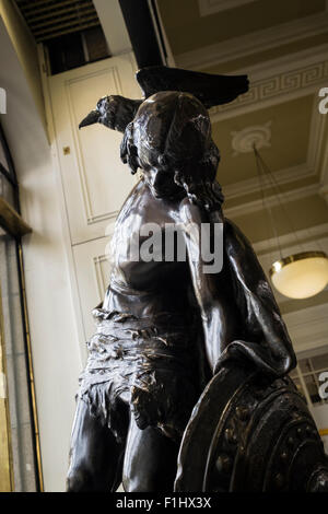 Bronze statue by Oliver Sheppard, of Cú Chulainn, also spelt Cú