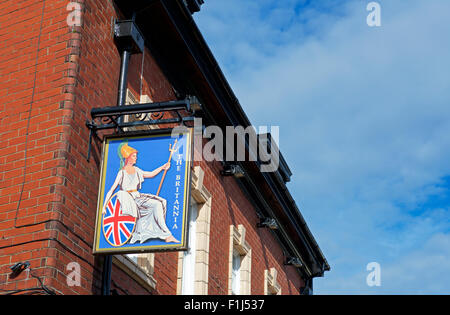 Britannia inn pub sign hi res stock photography and images Alamy