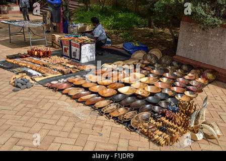 Craft stall, Post Street Mall, Independence Avenue, Windhoek (Windhuk), Khomas Region, Republic of Namibia Stock Photo