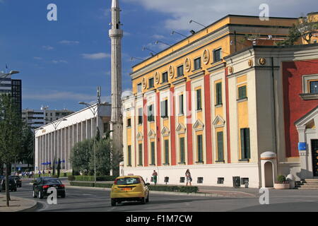 National Theatre of Opera and Ballet (left) and City Hall, Skanderbeg Square, Tirana, Albania, Balka Stock Photo