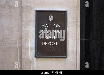 General View GV of Hatton Garden Safe Deposit Ltd sign, Hatton Garden, EC1 Stock Photo