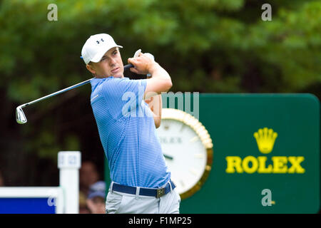 Norton, Massachusetts, USA. 4th September, 2015. Jordan Spieth at the 11th tee during the first round of the Deutsche Bank Championship at TPC Boston. Anthony Nesmith/Cal Sport Media Credit:  Cal Sport Media/Alamy Live News Stock Photo