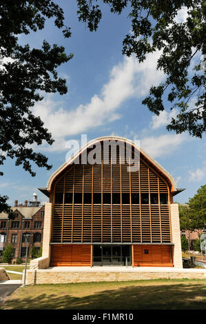 Kroon Hall, Yale School of Forestry & Environmental Studies. New Haven, Connecticut. Green building technology designed building Stock Photo