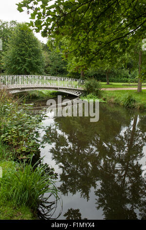 Morden Hall Park, Morden, Surrey. 4th September 2015. The National Trust and Sambrook’s Brewers hold the annual beer festival on the banks of the river Wandle in leafy Morden Hall Park with an extensive beer tent presenting a choice of 50 beers from 22 brewers. The event runs from 4th till 5th September and includes live music, a food court and childrens entertainment on Saturday 5th. Credit:  Malcolm Park editorial/Alamy Live News Stock Photo