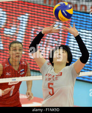 Nagoya, Japan. 5th Sep, 2015. Shen Jingsi (R) of China competes during the match of 2015 Women's Volleyball World Cup against Russia in Nagoya, Japan, Sept. 5, 2015. China won 3-1. © Ma Ping/Xinhua/Alamy Live News Stock Photo