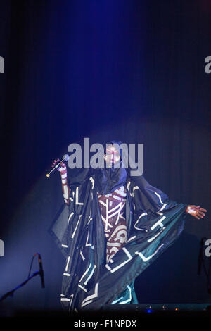 Ireland. 4th September, 2015. Former bond villain and model turned musician Grace Jones performing on stage at Ireland's biggest music festival Electric Picnic 2015. Credit:  Darren McLoughlin/Alamy Live News Stock Photo