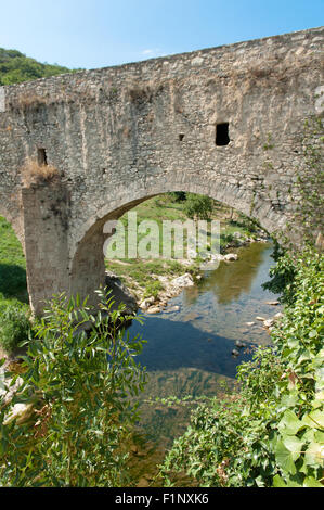 The Roman aqueduct at Ansignan, Fenouillèdes, Roussillon, southern France Stock Photo