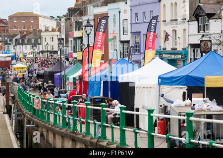 Weymouth, Dorset, UK. 5 September 2015. Crowds attend the Waterfest festival in Weymouth. Credit:  Carolyn Jenkins/Alamy Live News Stock Photo