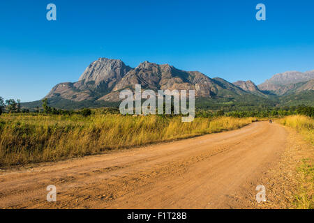 Road leading to the granite peaks of Mount Mulanje, Malawi, Africa Stock Photo