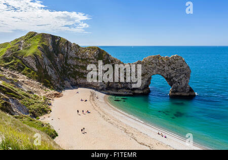 The limestone arch of Durdle Door, near Lulworth, Jurassic Coast, Dorset, England, UK Stock Photo