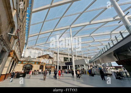 The main foyer hall of the refurbished Victoria Station in Manchester Stock Photo