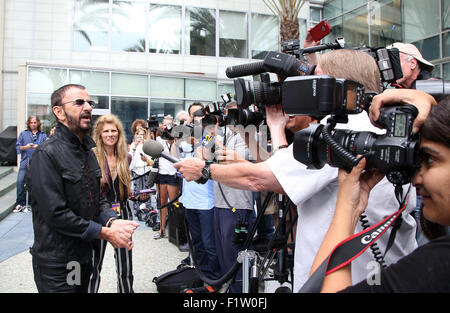 Birthday fan gathering for Ringo Starr's 75th and to call for peace throughout the world  Featuring: Ringo Starr Where: Hollywood, California, United States When: 07 Jul 2015 Stock Photo