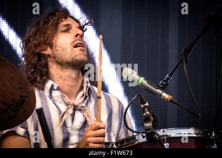 Keith Carne of We Are Scientists drumming at Victorious Festival 2015. Stock Photo