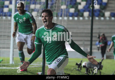 Windsor Park, Belfast, UK. 7th September, 2015. Northern Ireland striker Kyle Lafferty celebrates his late equaliser in the 1-1 draw against Hungary. David Hunter/Alamy Live News. Stock Photo