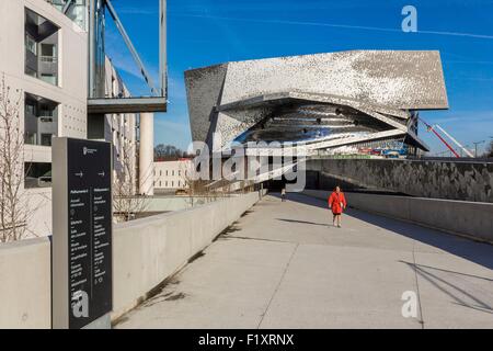 France, Paris, The Philarmonie de Paris by the architecte Jean Nouvel, finishing touch Stock Photo