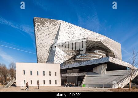 France, Paris, The Philarmonie de Paris by the architecte Jean Nouvel, finishing touch Stock Photo